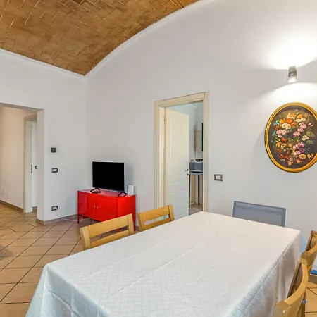 Guesthost - Cozy Flat X4 In A Historic Silk Mill Apartment Modena