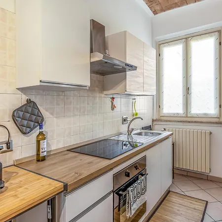 Guesthost - Cozy Flat X4 In A Historic Silk Mill Apartment