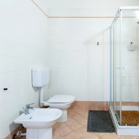 Guesthost - Cozy Flat X4 In A Historic Silk Mill Modena