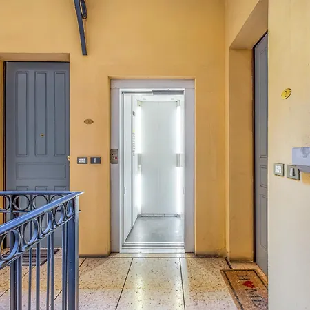 Guesthost - Cozy Flat X4 In A Historic Silk Mill Apartment Modena