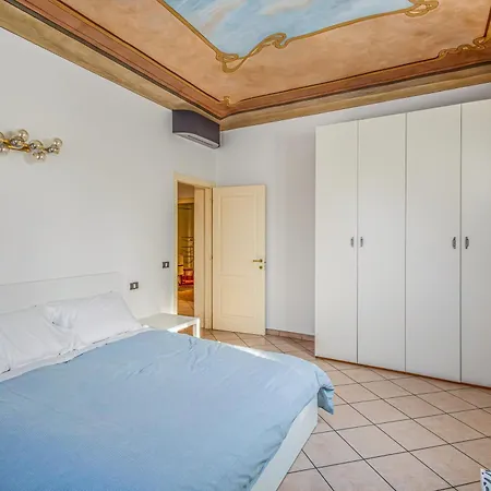 Apartment Guesthost - Cozy Flat X4 In A Historic Silk Mill *